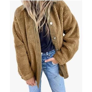 NEW Tan Fleece Jacket Buttons Fuzzy Fleece Sherpa Coat Pockets M